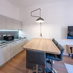 Housmart Corte Galluzzi 7/2 *