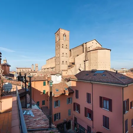 Housmart Corte Galluzzi 7/2 *