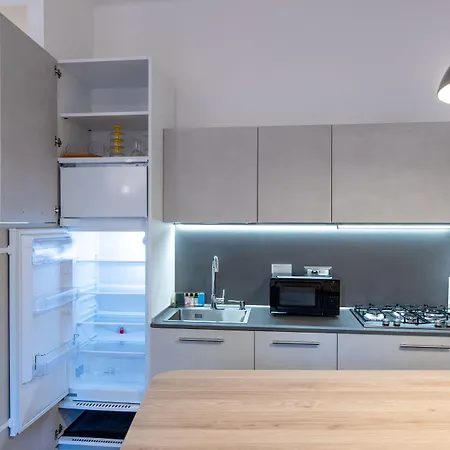 Apartment Housmart Corte Galluzzi 7/2