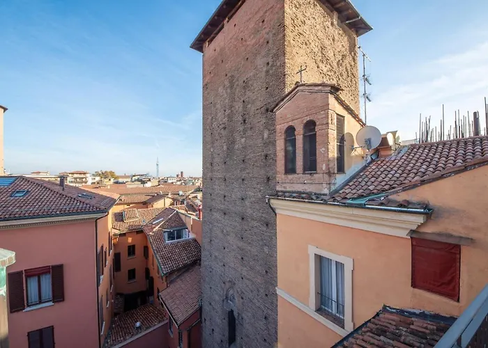 Housmart Corte Galluzzi 7/2 Lejlighed Bologna