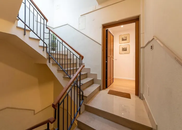 Housmart Corte Galluzzi 7/2 *