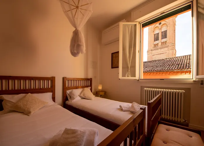 Housmart Corte Galluzzi 7/2 Boloňa