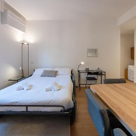 Housmart Corte Galluzzi 7/2 Daire Bolonya