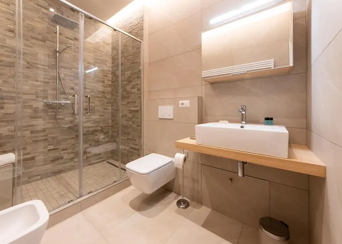 Apartament Housmart Corte Galluzzi 7/2 Bolonia