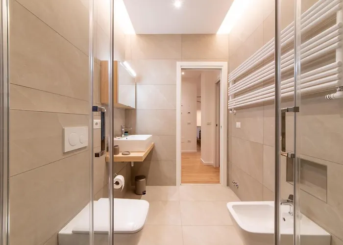 Housmart Corte Galluzzi 7/2 Apartament