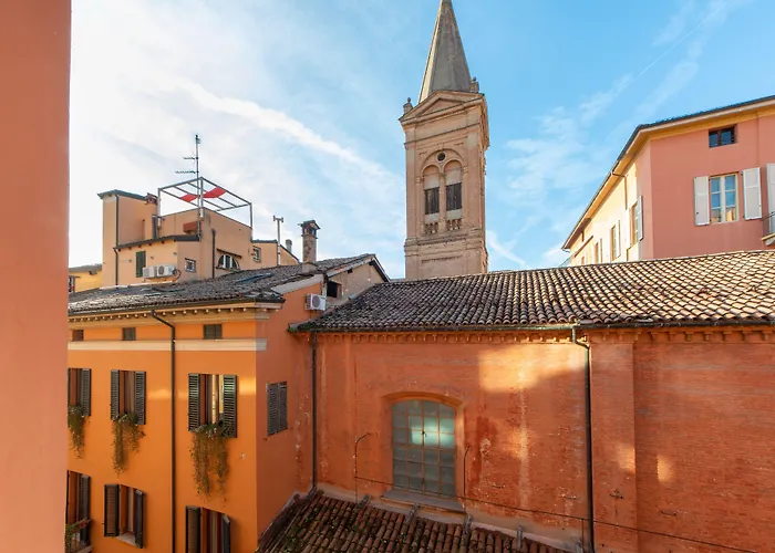 Apartament Housmart Corte Galluzzi 7/2 *